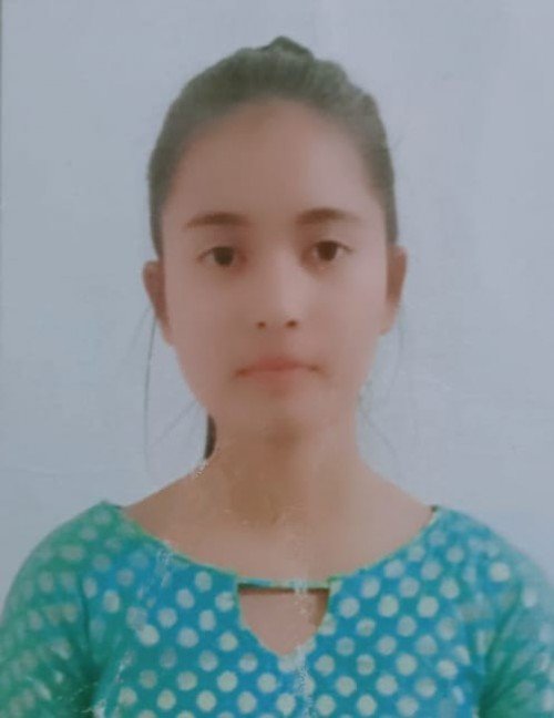 Akansha chauhan  home tutor in Varanasi.